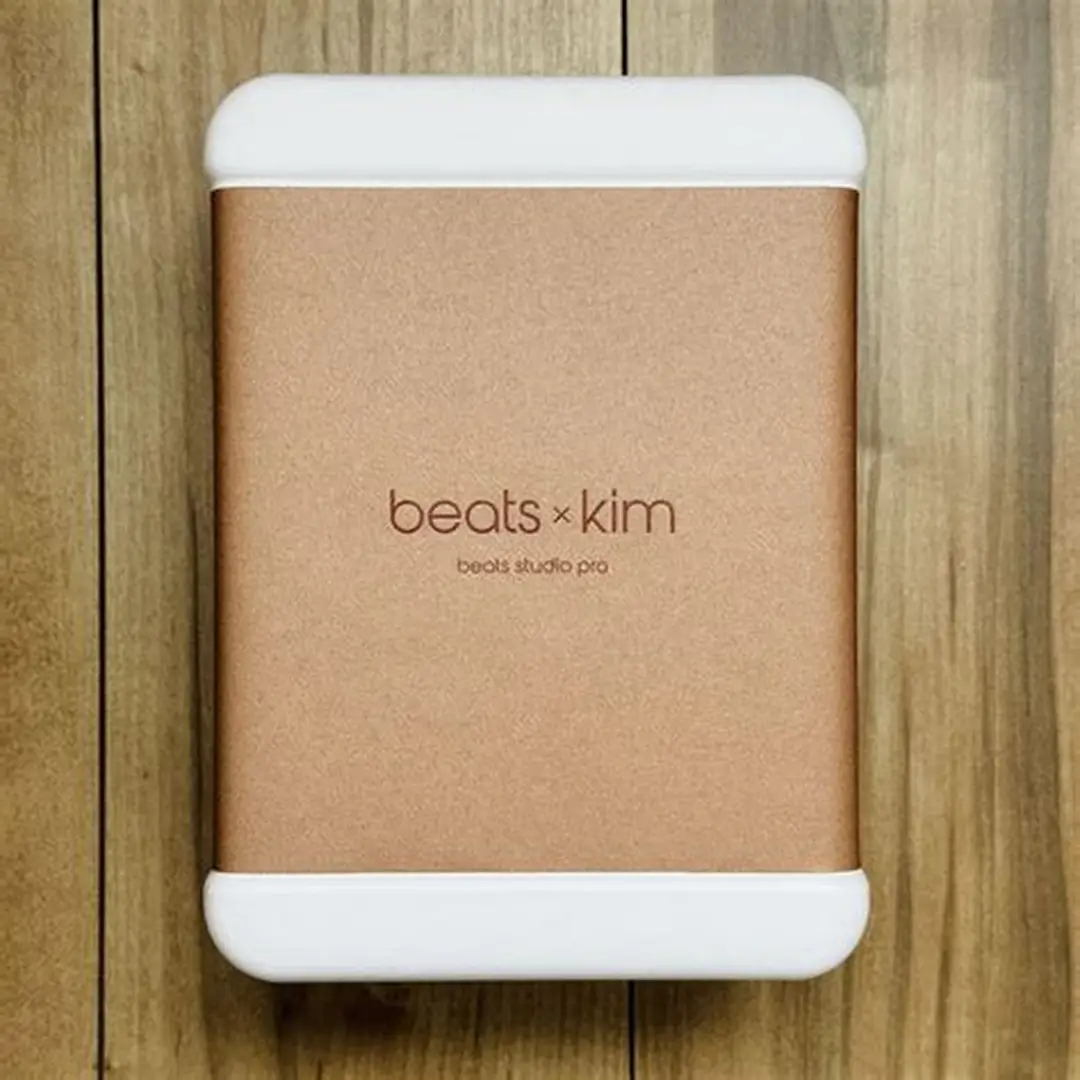 Beats Studio Pro x Kim Kardashian