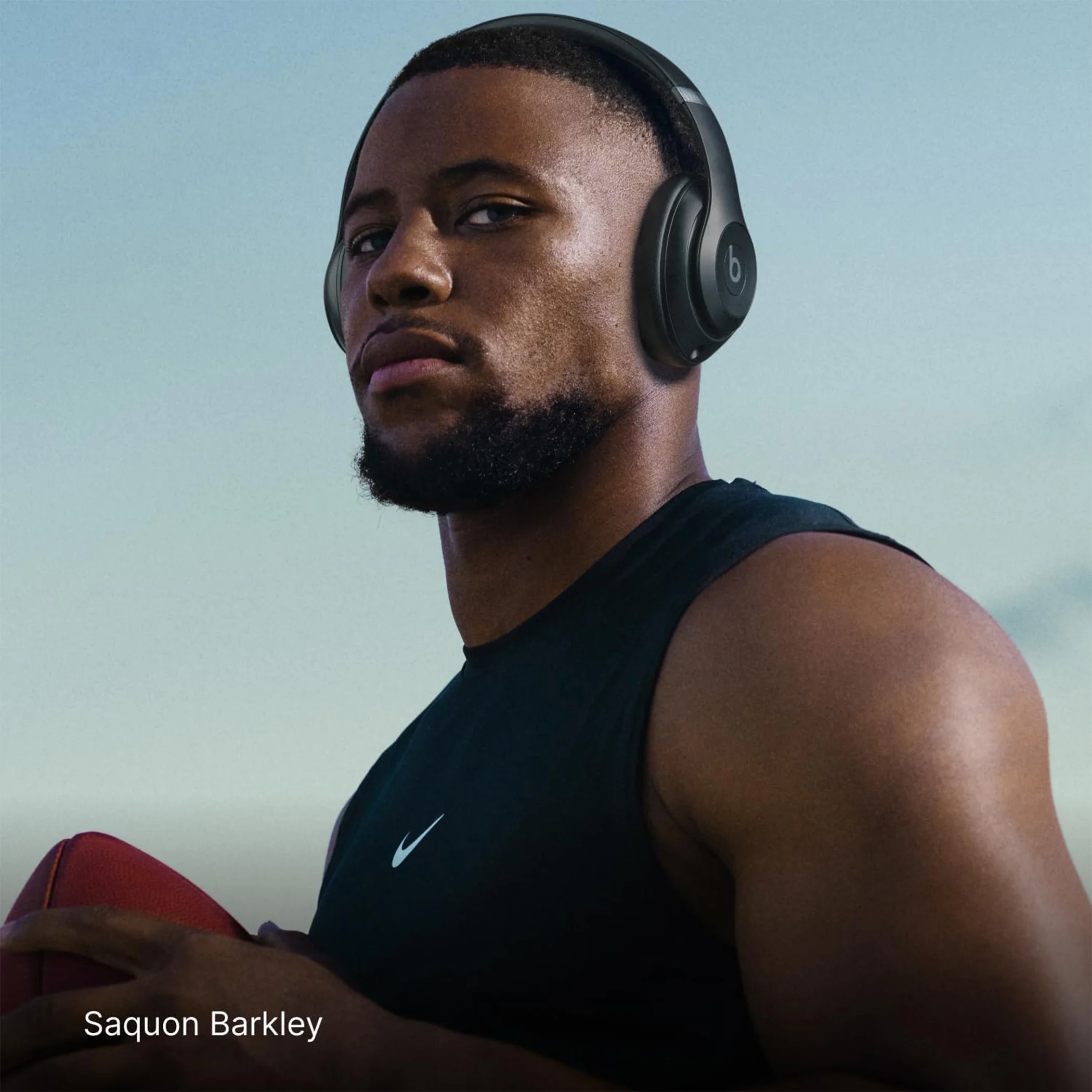 Beats Studio Pro Wireless Over-Ear Headphones Black - product image 2