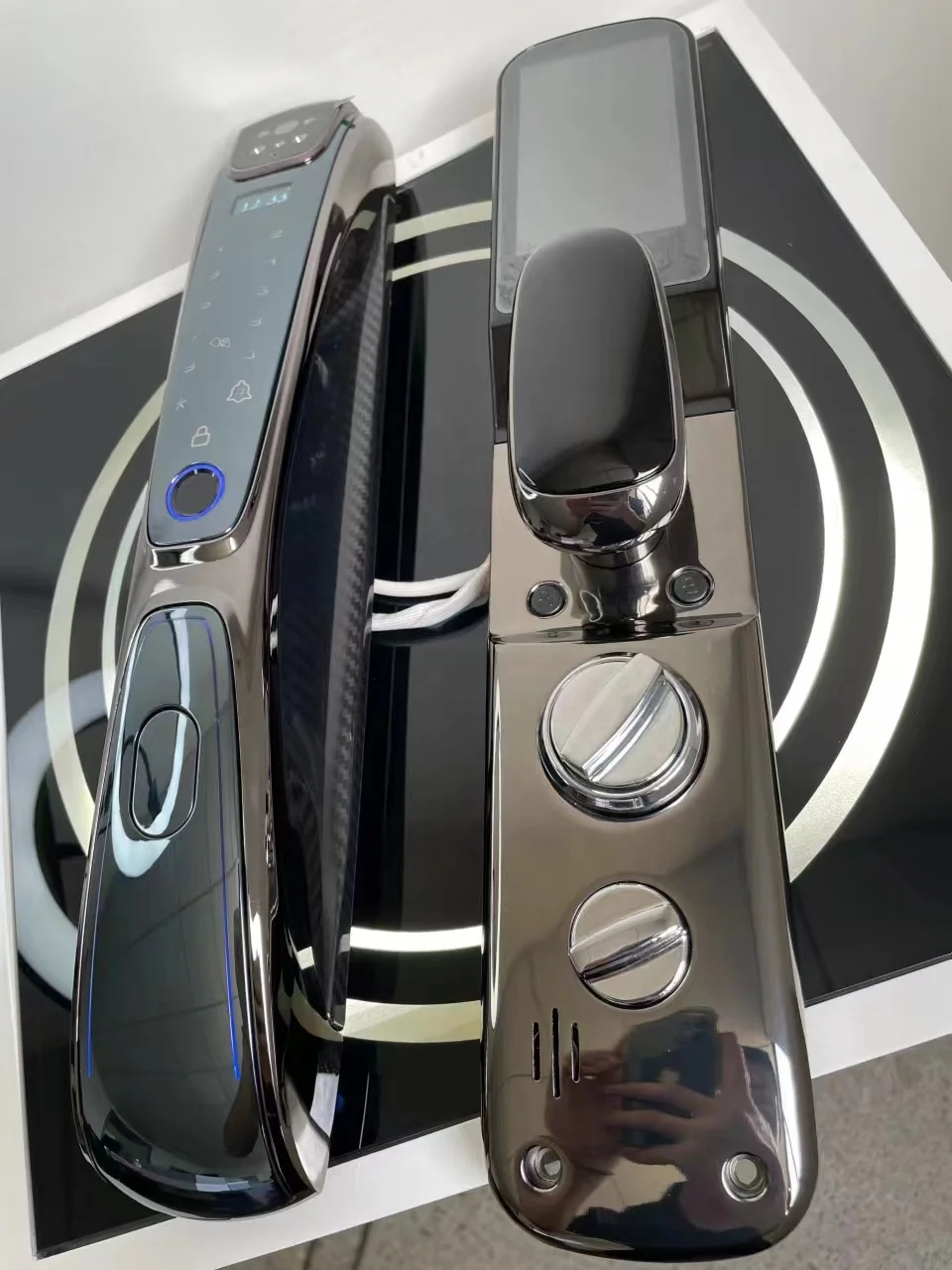 D28 Face Recognition Smart Door Lock - Gold